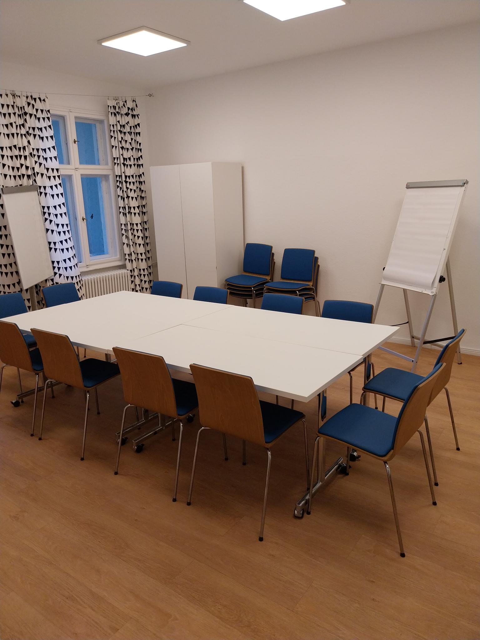 Seminarraum2 Tische1